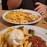 Faarup Pizza Og Grill Mad