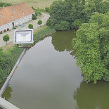 Hvedholm Slot Udenfor