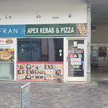 Apex Pizza Udenfor