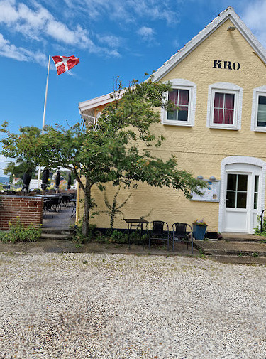 Strandkroen Udenfor