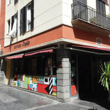 Mary's Pizza Udenfor