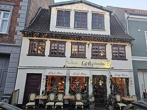 Cafe Olai Udenfor
