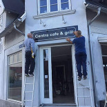 Centra Cafe Grill Udenfor