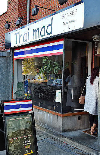 Niras Thai Take Away Udenfor