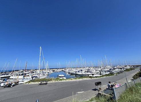 Læsø Marina Park Udenfor