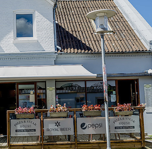 Pizza Steak House Udenfor