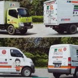Sakura Running Sushi Udenfor