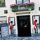 Schoennemann Udenfor