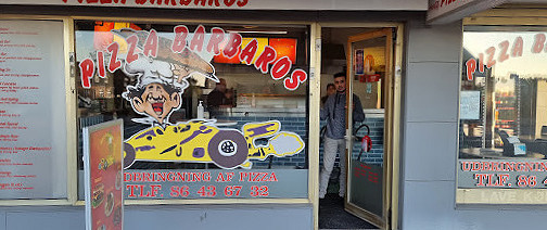 Pizza Barbaros Udenfor