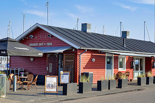 Havnens Café Isbar Udenfor