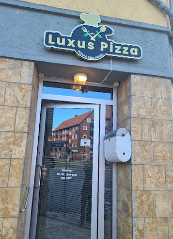 Pizza Crossa Udenfor