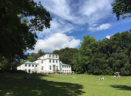 Sophienholm Cafeteria Udenfor