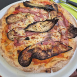 Adams Pizza Mad