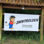Skovtrolden Udenfor
