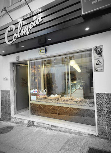 Kraes Cafe Butik Udenfor