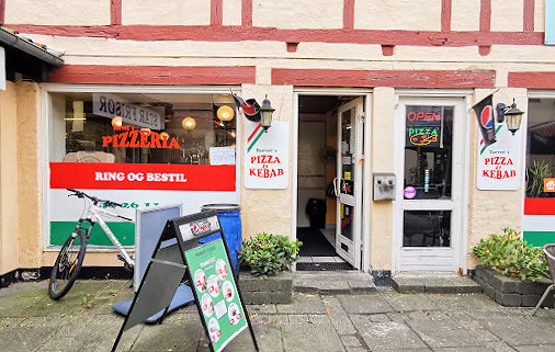 Torvet Pizza Kebab Udenfor
