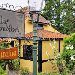 Ellas Konditori Udenfor