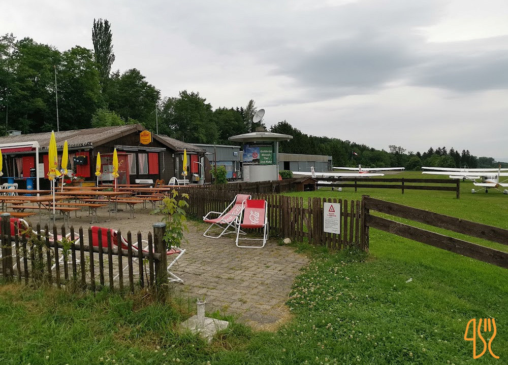 Ata Pizza Udenfor