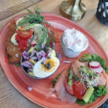 Lynaes Fisk Og Steakhouse Mad