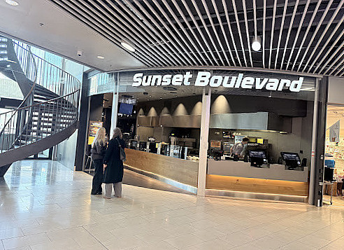 Sunset Boulevard Udenfor