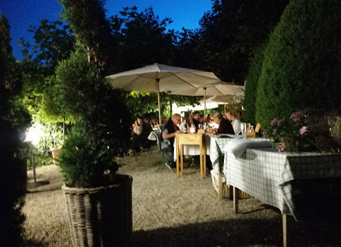 La Vera Pizza Udenfor