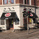 Sam's Pizza Udenfor