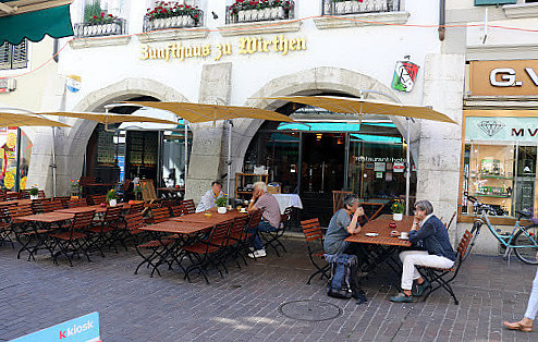 Grillen Burgerbar Udenfor