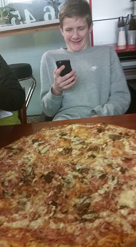 Faarup Pizza Og Grill Mad