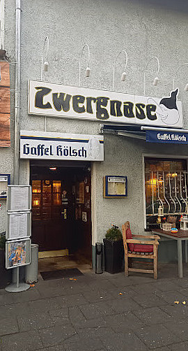 Groensvaer Grillen Udenfor