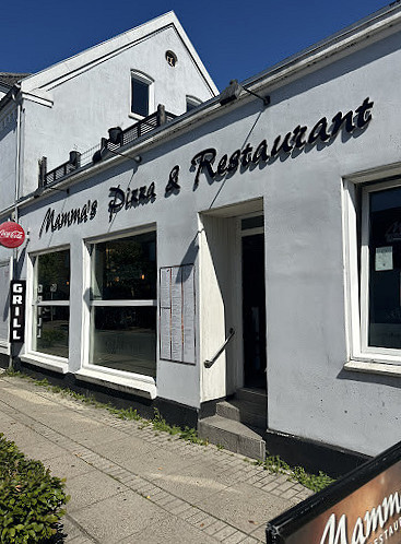 Mammas Pizza Udenfor