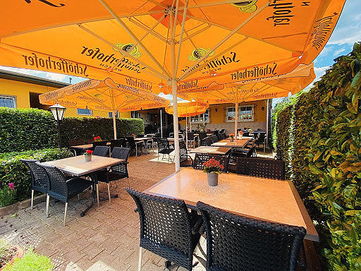 Cafe Baghuset Udenfor