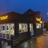 Corner Sandwich Og Kebab Udenfor