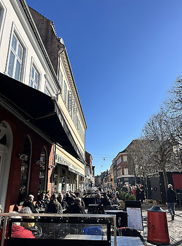 Torvet Udenfor