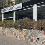 Fuji Sushi Udenfor