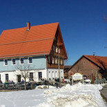 Oestens Perle Udenfor