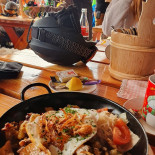 Mama Thai Mad