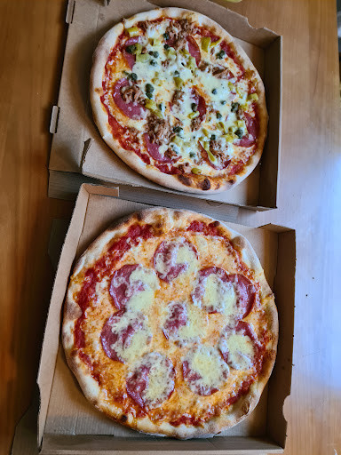 Laura Menu