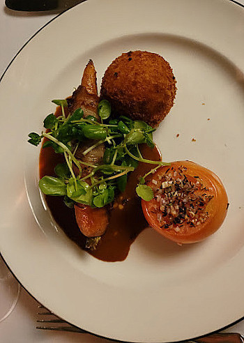 No. 22 Bistro Mad