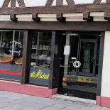 Broerup Pizza Grillrestaurant Udenfor
