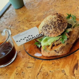 Analog Kaffebar Mad