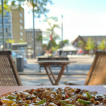 Delicato Stenovns Pizza Udenfor