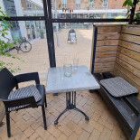 Cafe Chino Udenfor