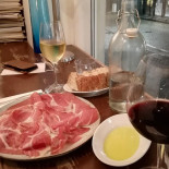 Lalou Vinbar Drik