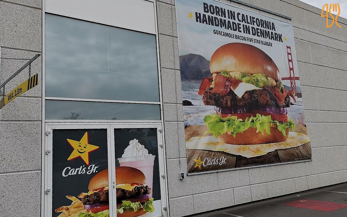 Carl's Jr. Udenfor