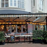 Froggy's Café Udenfor