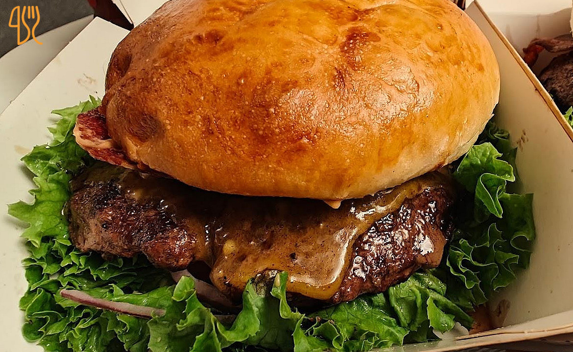 Hotstone Flame Grilled Burger Mad