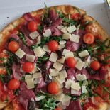 Della Nonna Italiensk Pizzaria Mad