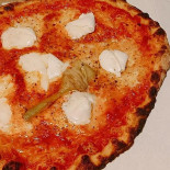 Della Nonna Italiensk Pizzaria Mad