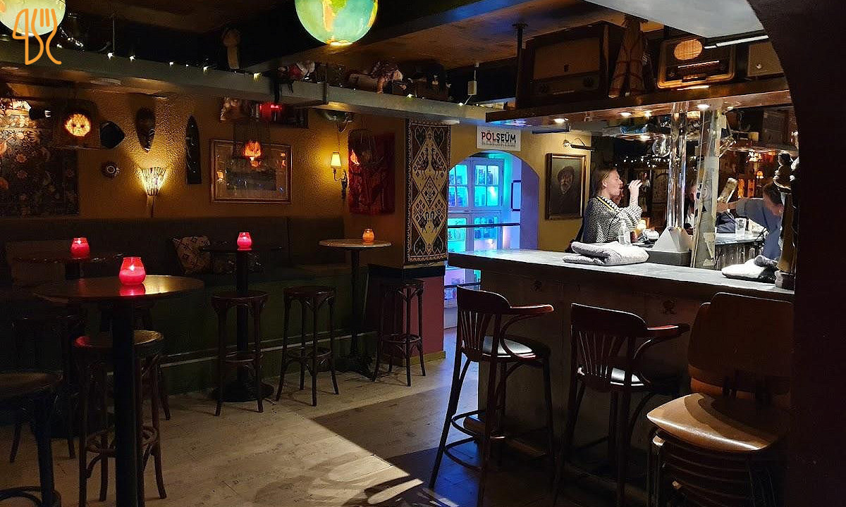 Den Smagløse Café Inde