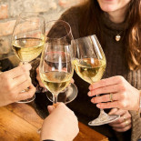 Salute Wine Food Drik
